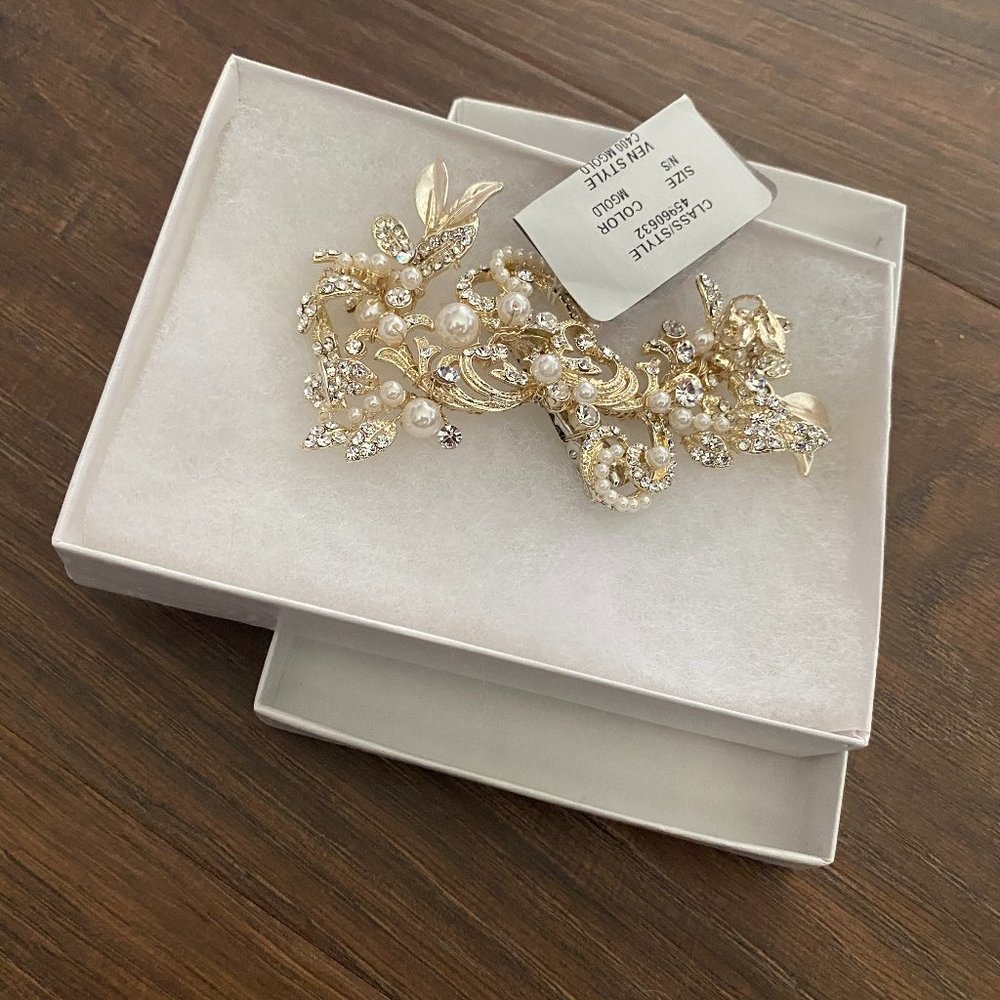 NWT Wedding Hairpiece